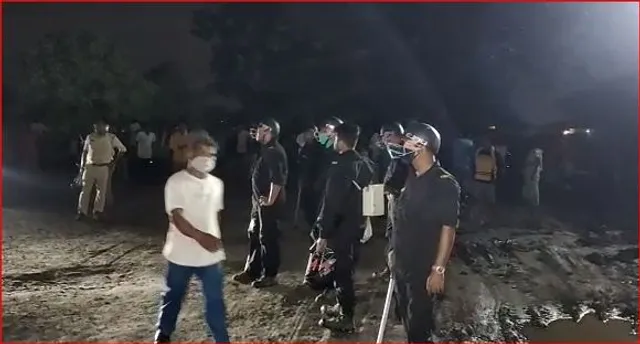 যুবকের মৃত্যু ঘিরে রণক্ষেত্র চেহারা নিল জামুড়িয়া