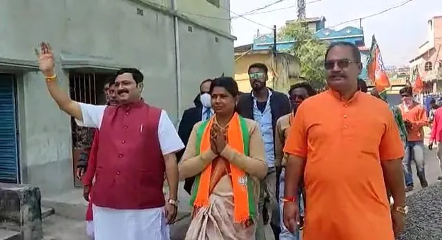 জামুরিয়ায় বিজেপি প্রার্থীর প্রচারে রাহুল সিনহা