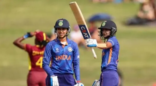 ওয়েস্ট ইন্ডিজের সামনে ৩১৮ রানের বিশাল টার্গেট রাখল ভারত