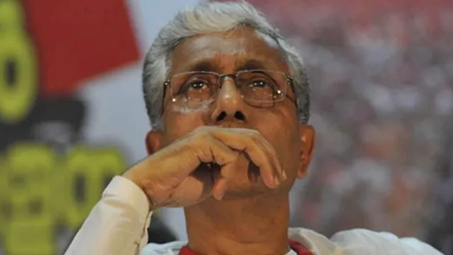 আদালতে হাজিরা মানিক সরকার এর