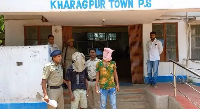 জোড়া ছিনতাইয়ের ঘটনায় দুজন দুষ্কৃতীকে গ্রেফতার করল পুলিশ