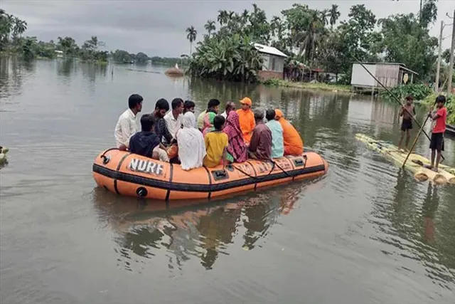 আসাম-মেঘালয়ে বন্যার কবলে প্রাণ হারালেন ৪২ জন