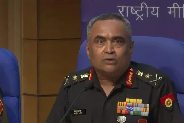 নিয়োগ প্রক্রিয়ার সময়সূচি শীঘ্রই ঘোষণা করা হবে, অগ্নিপথ প্রসঙ্গে বললেন সেনাপ্রধান