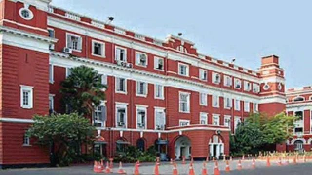 পুলিশকর্মীদের মানসিক অবস্থার নজর লালবাজারের