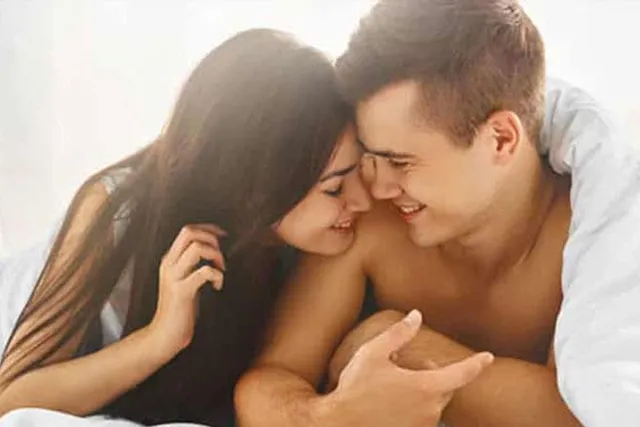 বেডরুমের বাইরে সঙ্গম