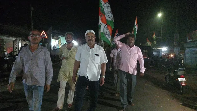 ভারত বনধের বিরোধিতা করে কেশিয়াপাতা বাজারে তৃণমূল কংগ্রেসের মিছিল