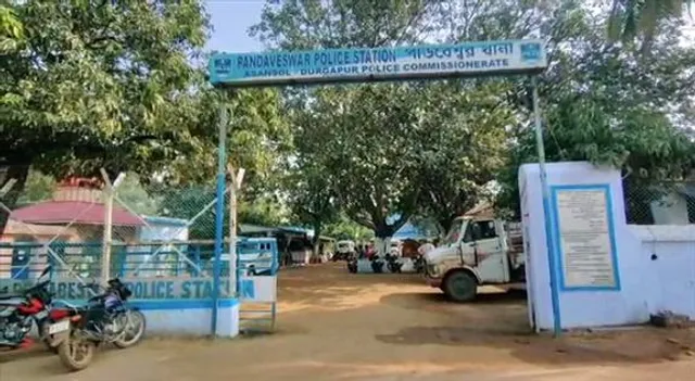 তামার তার পাচারের ঘটনায় আটক দুই