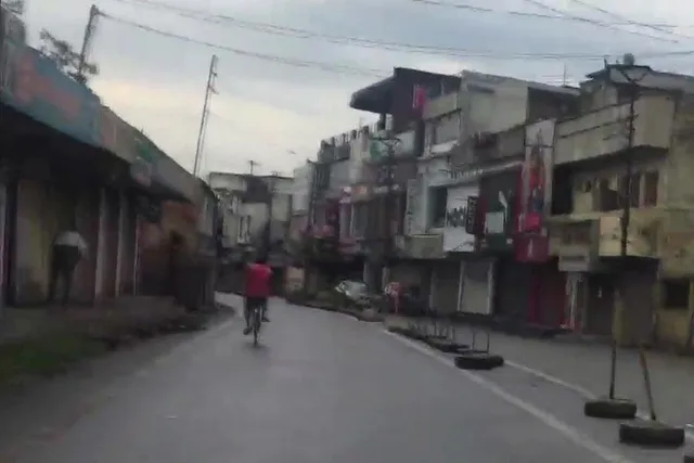 সাপ্তাহিক লকডাউন শুরু রাজ্যে