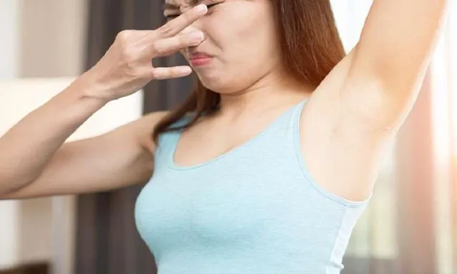 ঘামের দুর্গন্ধ থেকে মুক্তি