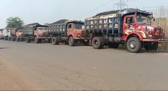 ফাইন হলো ইসিএলের ওভারলোডিং ১১ টি ডাম্পার এর