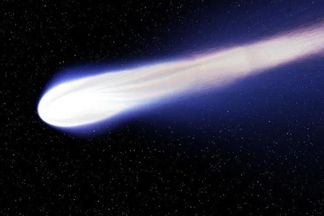 এগিয়ে আসছে অতিকায় ধুমকেতু