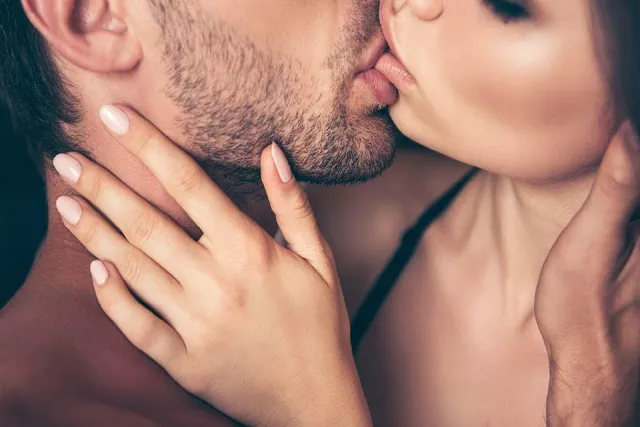 চুমুর আগে নিন