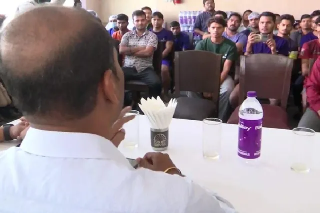 হামলার গুজবের মধ্যে চেন্নাইতে কর্মরত অভিবাসী শ্রমিকদের সঙ্গে বৈঠক বিহার অ্যাসোসিয়েশনের