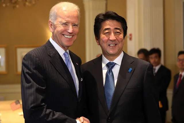 গুলিবিদ্ধ প্রাক্তন প্রধানমন্ত্রী, মুখ খুলল আমেরিকা