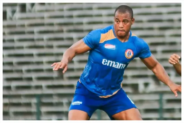 এলিয়ান্দ্রোকে নিয়ে ডার্বির প্রচার