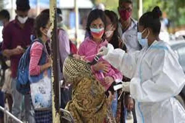 দেশে ফের উদ্বেগ বাড়াচ্ছে করোনা