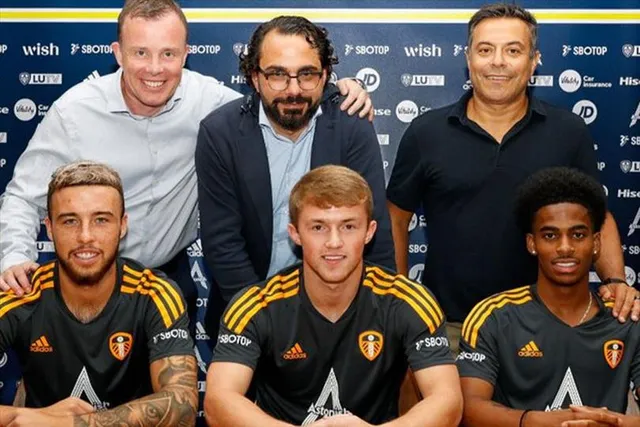 এক সঙ্গে তিনজনের সঙ্গে চুক্তি বাড়াল লীডস