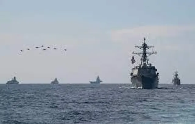 রাশিয়ার নৌবাহিনী ইউক্রেনকে আন্তর্জাতিক সামুদ্রিক বাণিজ্য থেকে বিচ্ছিন্ন করে দিয়েছে!