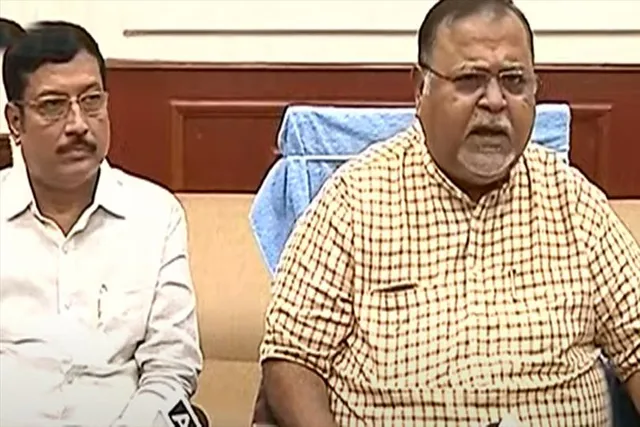 বিজেপিতে ভাঙ্গন, তৃণমূলে ফিরলেন সব্যসাচী দত্ত