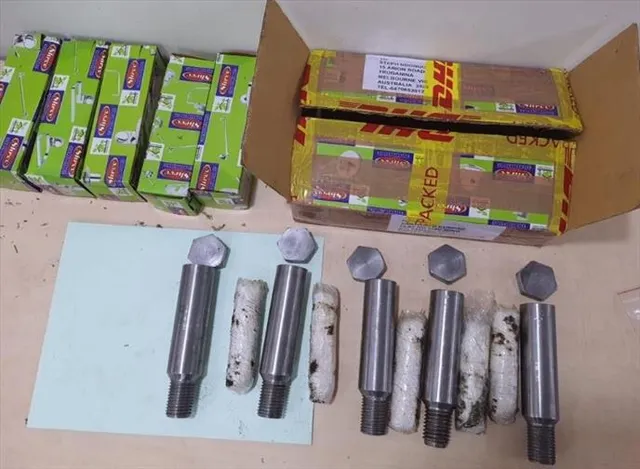 মাদক পাচারের ঘটনায় নভি মুম্বই থেকে গ্রেফতার ১