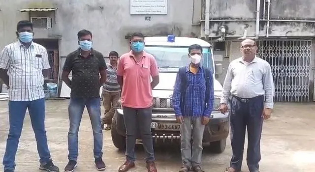 ৬ বছর হোমে বন্দী থাকার পর আজ ছাড় পেলো কিশোর