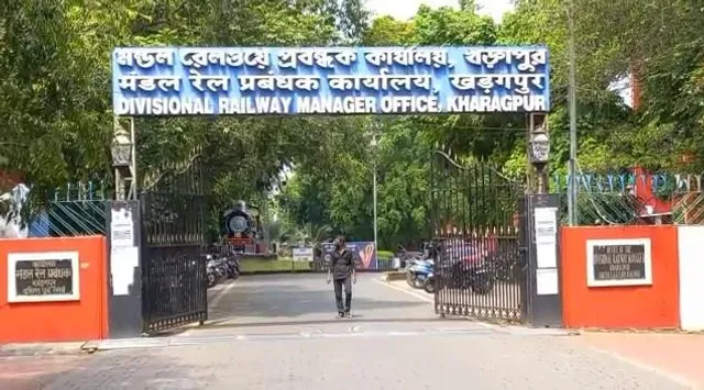 সিবিআই দপ্তরে পৌঁছালেন তৃণমূলের প্রভাবশালী নেতা বিশ্বজিৎ বরদোলই