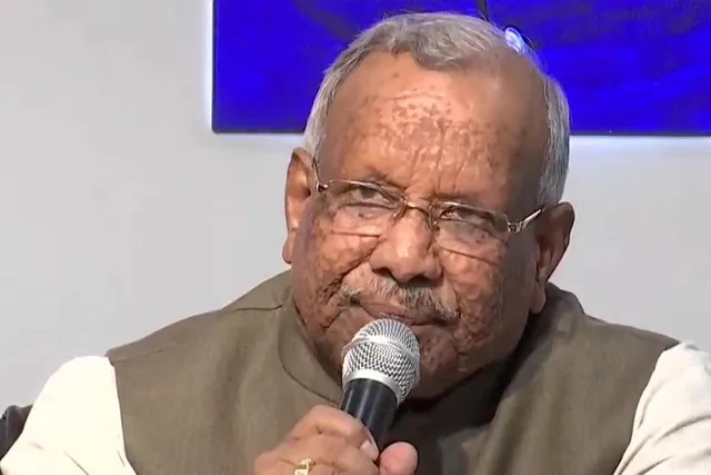 দুর্নীতির ব্যাপারে চুপ নীতীশ: প্রাক্তন উপ-মুখ্যমন্ত্রী