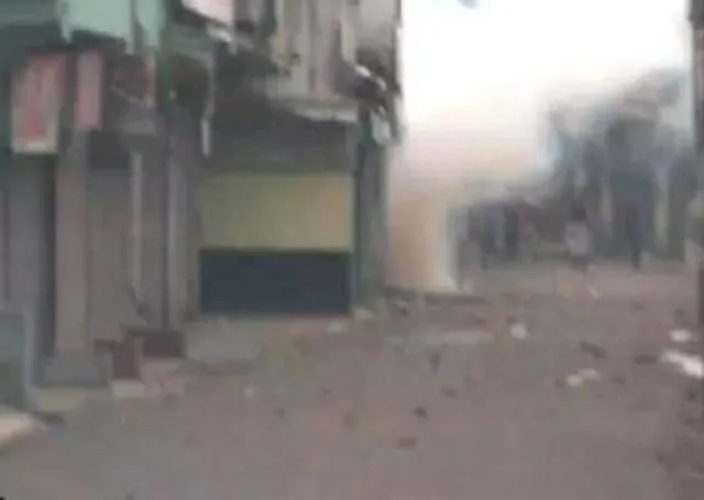 আজও উত্তপ্ত হাওড়ার পাঁচলা, পুলিশকে লক্ষ্য করে ইট