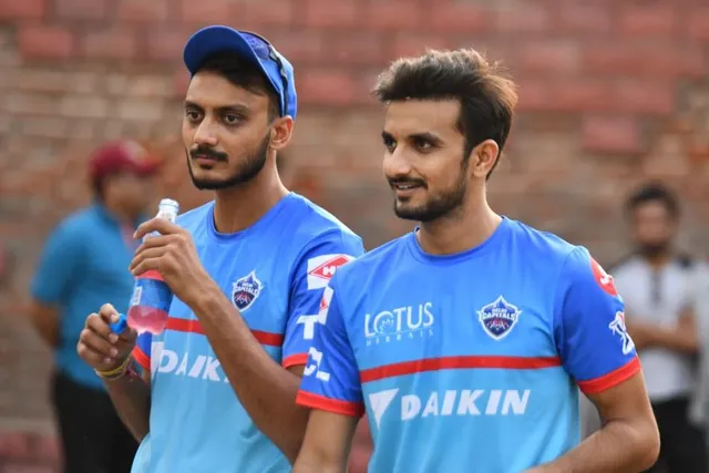 নেটপাড়ায় সিরিজের কৃতিত্ব দুই প্যাটেলের