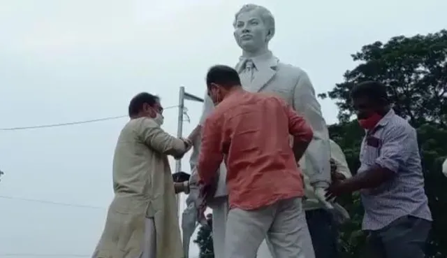 মনীষীদের মূর্তি পরিস্কারের কর্মসূচি বিজেপির