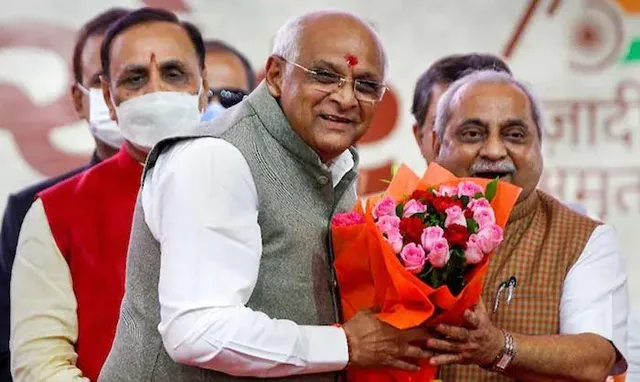 গুজরাটের রাজ্য রাজনীতিতে ফের রদবদল