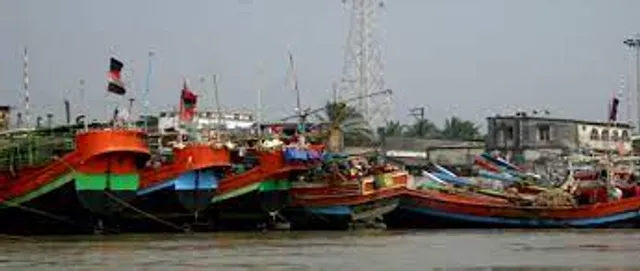 কেরলে ট্রলার ডুবির ঘটনায় এখনও নিখোঁজ দক্ষিণ ২৪ পরগনার নামখানার তিন মৎস্যজীবী