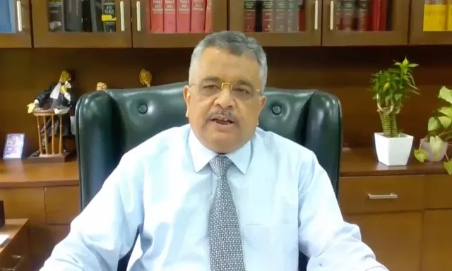 সলিসিটর জেনারেলকে সরানোর দাবিতে সোমবার রাষ্ট্রপতির কাছে তৃণমূল