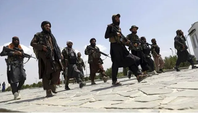 নাগরিকদের বিশ্বাস জিততে ব্যর্থ তালেবান