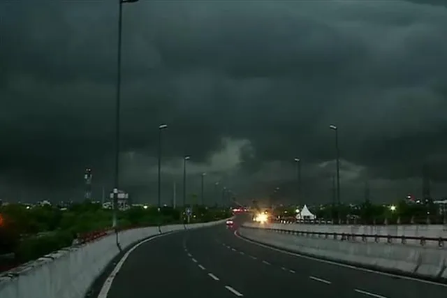 দিল্লির জন্য হলুদ সতর্কতা জারি করলো আইএমডি