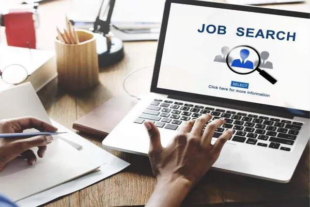 মাধ্যমিক পাসে রেলে চাকরির সুযোগ, প্রচুর শূন্যপদ