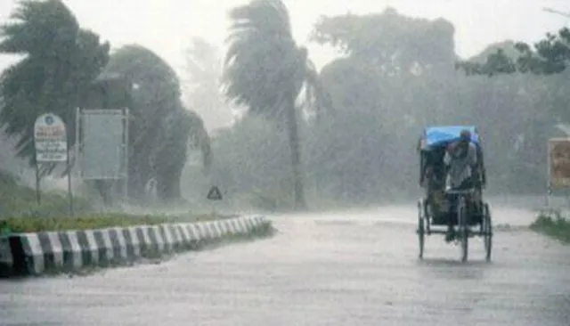 মঙ্গলবার থেকে কলকাতায় ভারী বৃষ্টির সম্ভাবনা