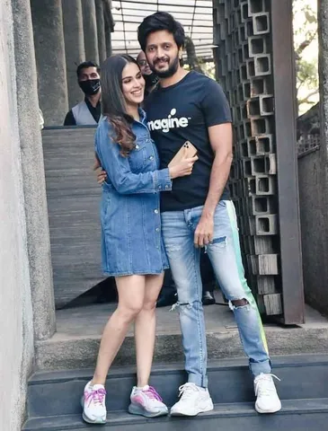 জেনেলিয়া কি ফাঁস করলো রিতেশের ব্যাপারে ?