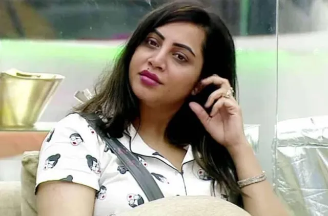 আফগানবাসিদের নিয়ে দুশ্চিন্তায় ভুগছেন মুম্বইয়ের আফগান অভিনেত্রী আরশি খান