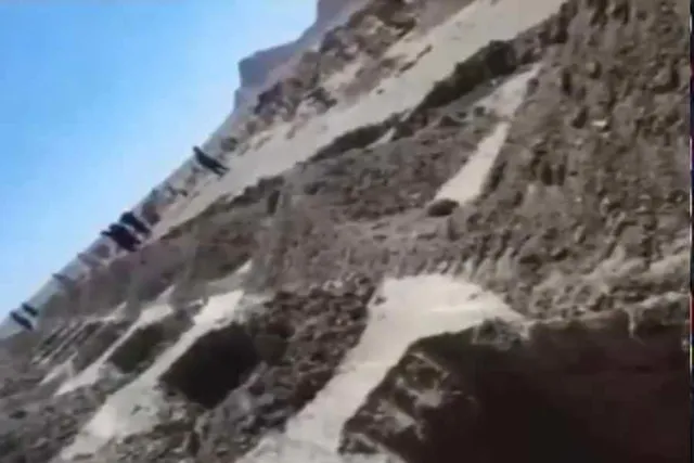 জাহেদান সংঘর্ষ: গণকবরের দৃশ্য ভাইরাল