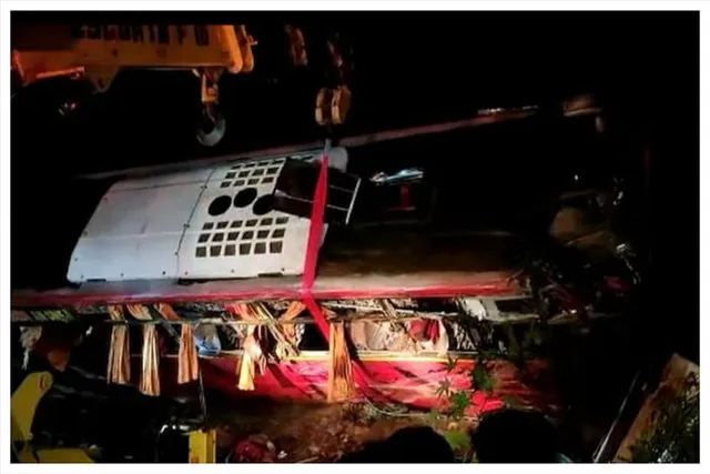 কেরালায় বাস দুর্ঘটনায় মৃত ৯, আহত ৩৮