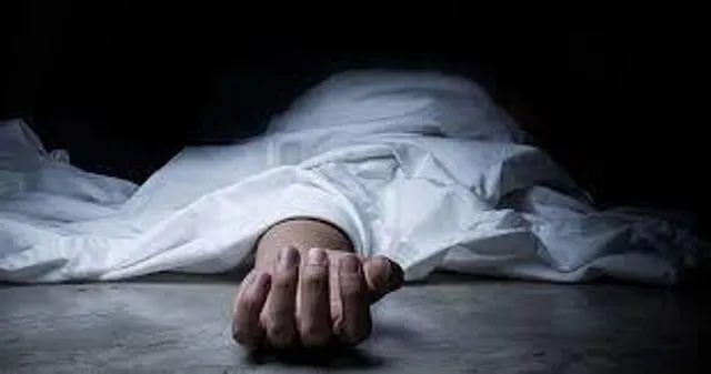 হাসপাতালে গৃহবধূর মৃতদেহ ফেলে পালালো পুলিশকর্মী স্বামী সহ পরিবারের সদস্যরা !