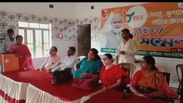 আট বছর সেবা সুশাসন ও গরিব কল্যাণ পূর্তি উপলক্ষ্যে মহিলা সম্মেলন