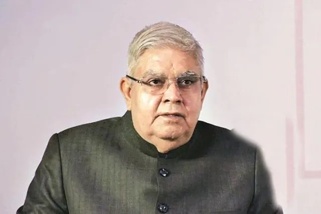 'রাজ্যের শিক্ষাক্ষেত্রে বাধা হয়ে দাঁড়াচ্ছেন খোদ রাজ্যপাল'