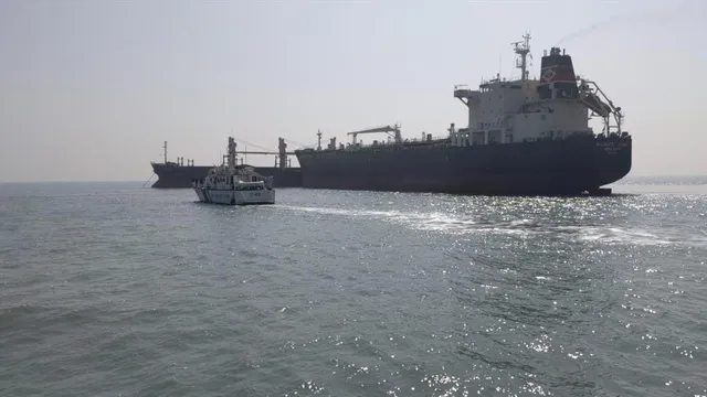 কচ্ছ উপসাগরে সংঘর্ষ!