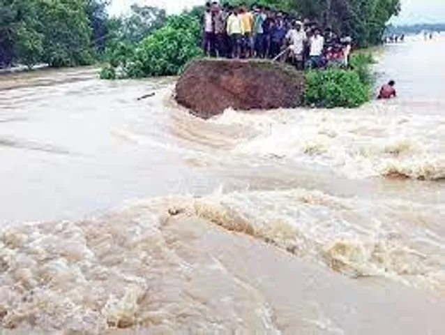 ফের বন্যার ভ্রুকুটি