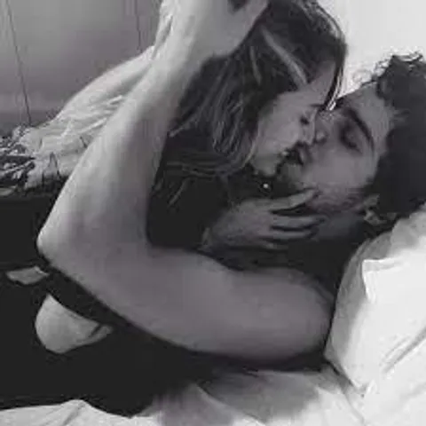 মিলন হোক চোখে চোখ রেখে