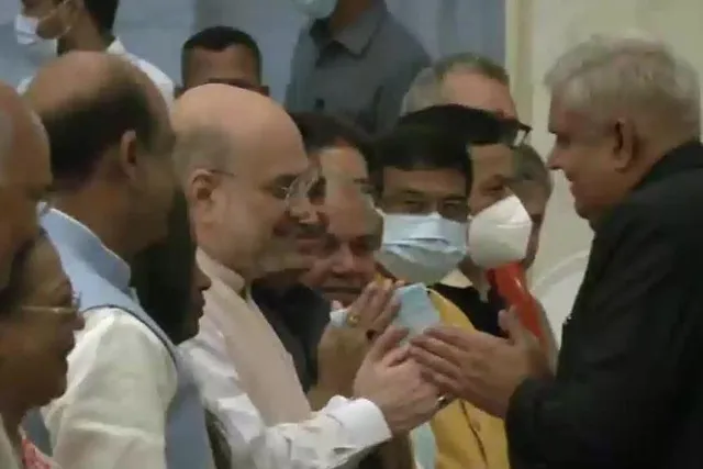 রাষ্ট্রপতি ভবনে প্রধানমন্ত্রী-স্বরাষ্ট্রমন্ত্রী