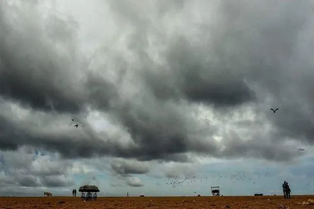 ঘূর্ণিঝড় নিয়ে কৃষকদের সতর্কবার্তা
