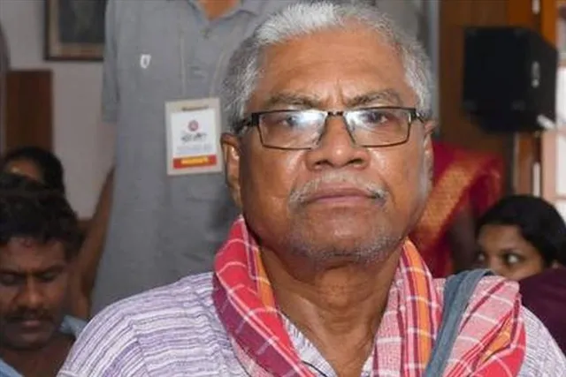 আবারও বিস্ফোরক মনোরঞ্জন ব্যাপারী